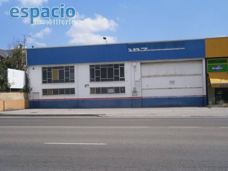 Virksomhed til leje i Columbrianos - € 1.300 (Ref: 2733782)