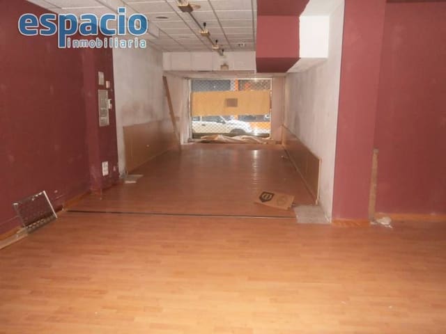 Erhverv til leje i Ponferrada - € 700 (Ref: 2733793)