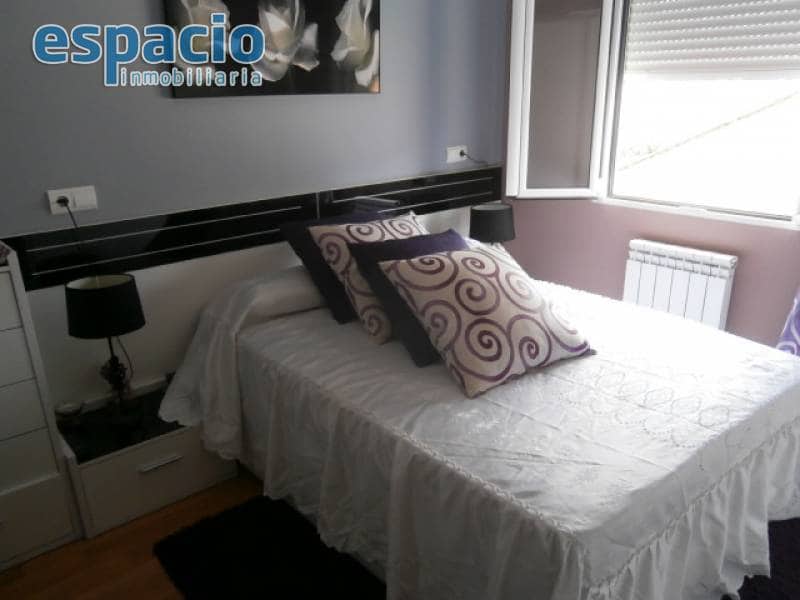 2 soveværelse Lejlighed til salg i Ponferrada - € 70.000 (Ref: 2733814)