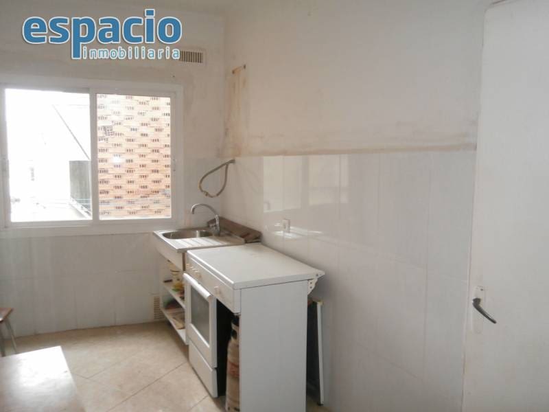 3 soveværelse Lejlighed til salg i Ponferrada - € 47.000 (Ref: 2733822)