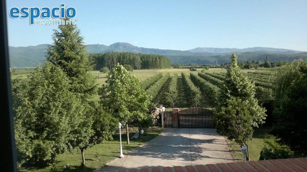 5 soveværelse Villa til salg i Carracedelo med garage - € 460.000 (Ref: 2733832)