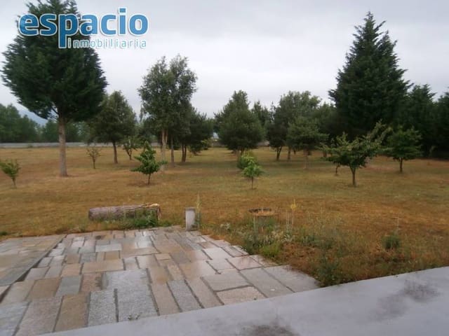 5 soveværelse Villa til salg i Dehesas, Ponferrada med garage - € 680.000 (Ref: 2733871)