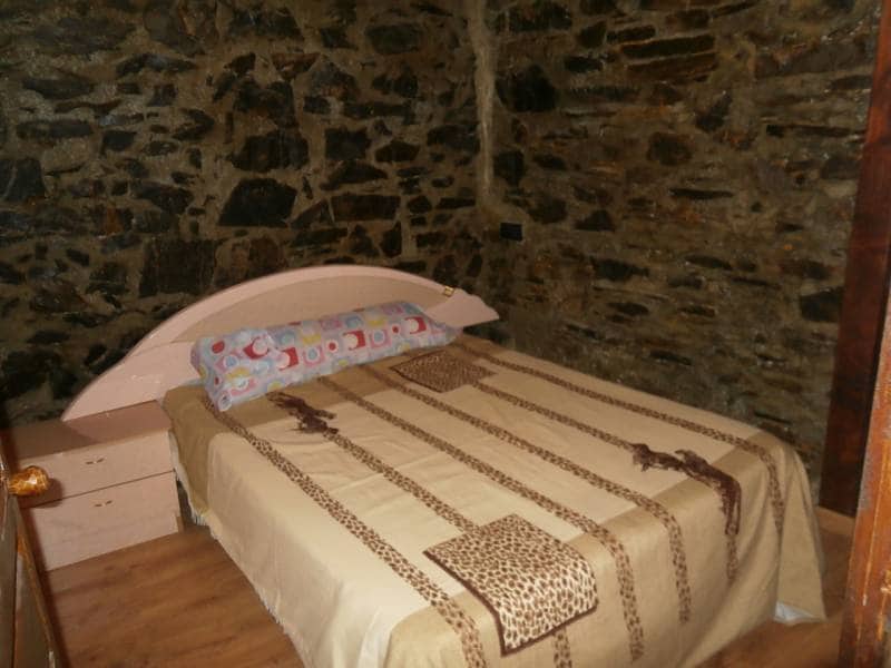 4 soveværelse Villa til salg i Puente de Domingo Florez - € 70.000 (Ref: 2733895)