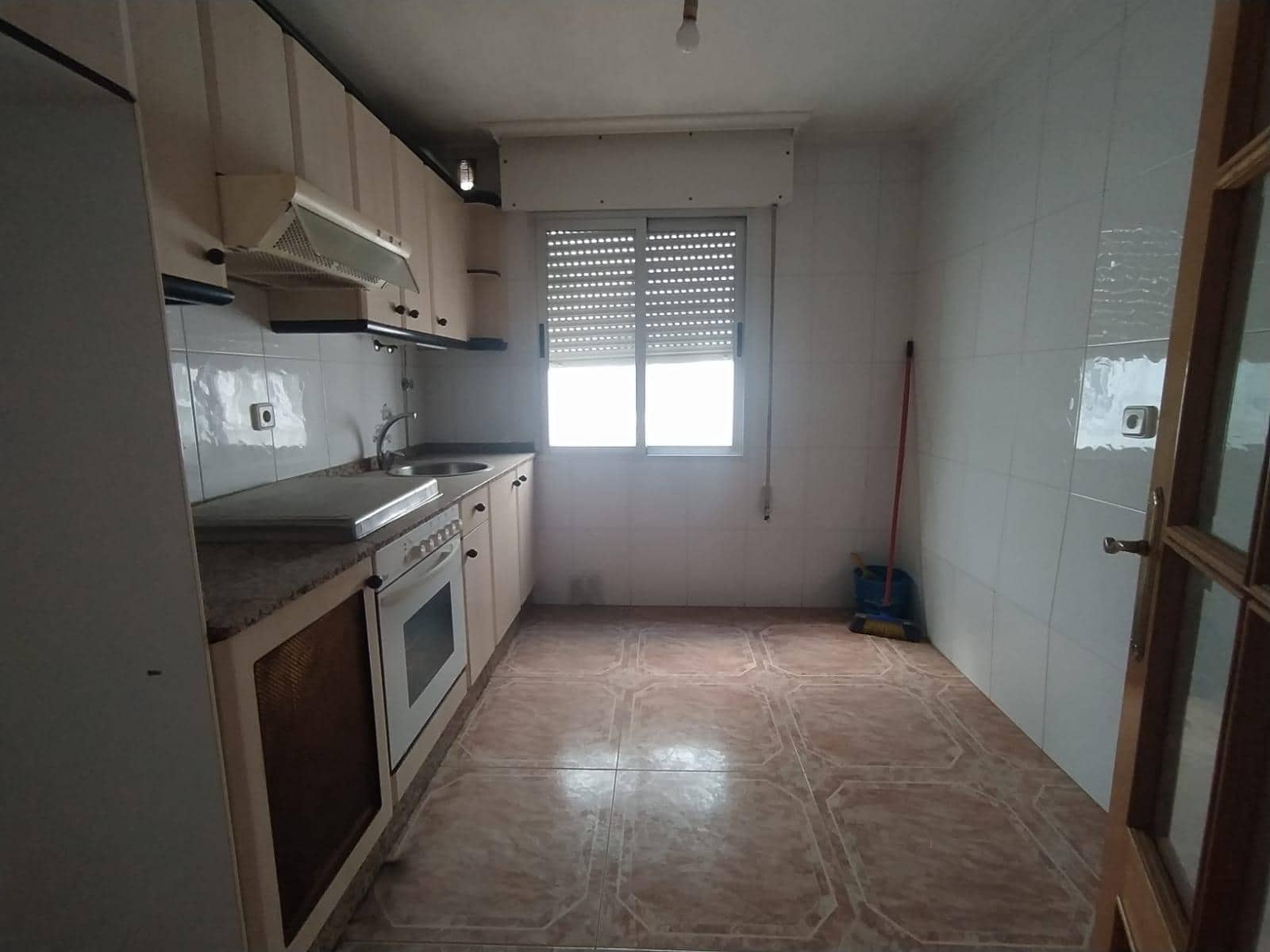 3 soverom Leilighet til salgs i Ponferrada - € 48 000 (Ref: 2733913)