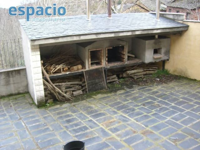 3 soveværelse Finca/Landehus til salg i Pobladura de Somoza, Villafranca del Bierzo med garage - € 95.000 (Ref: 3604411)