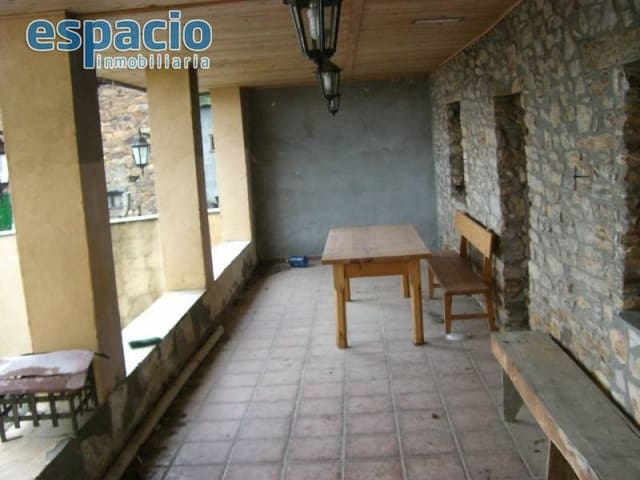 3 soveværelse Finca/Landehus til salg i Pobladura de Somoza, Villafranca del Bierzo med garage - € 95.000 (Ref: 3604411)