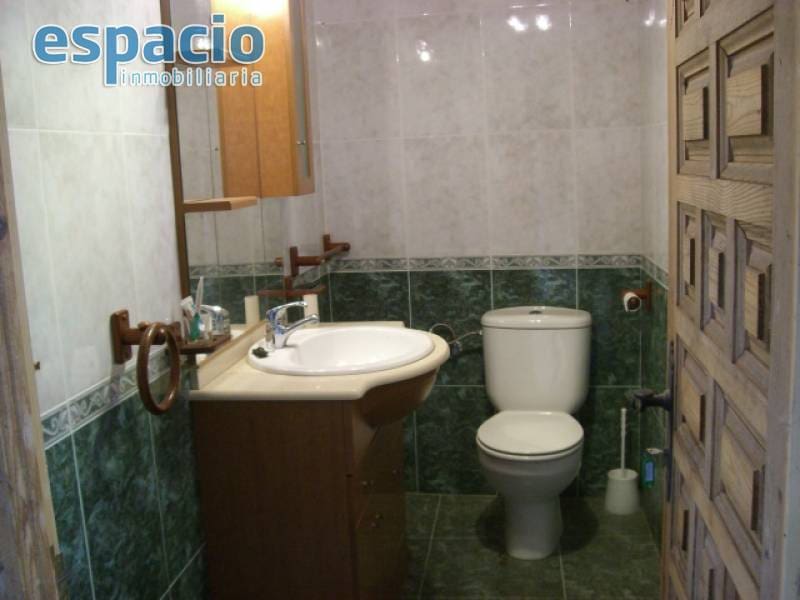 3 soveværelse Finca/Landehus til salg i Pobladura de Somoza med garage - € 95.000 (Ref: 3604411)