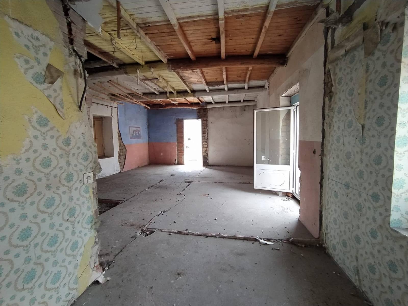 Moradia para venda em Camponaraya - 46 000 € (Ref: 3604450)