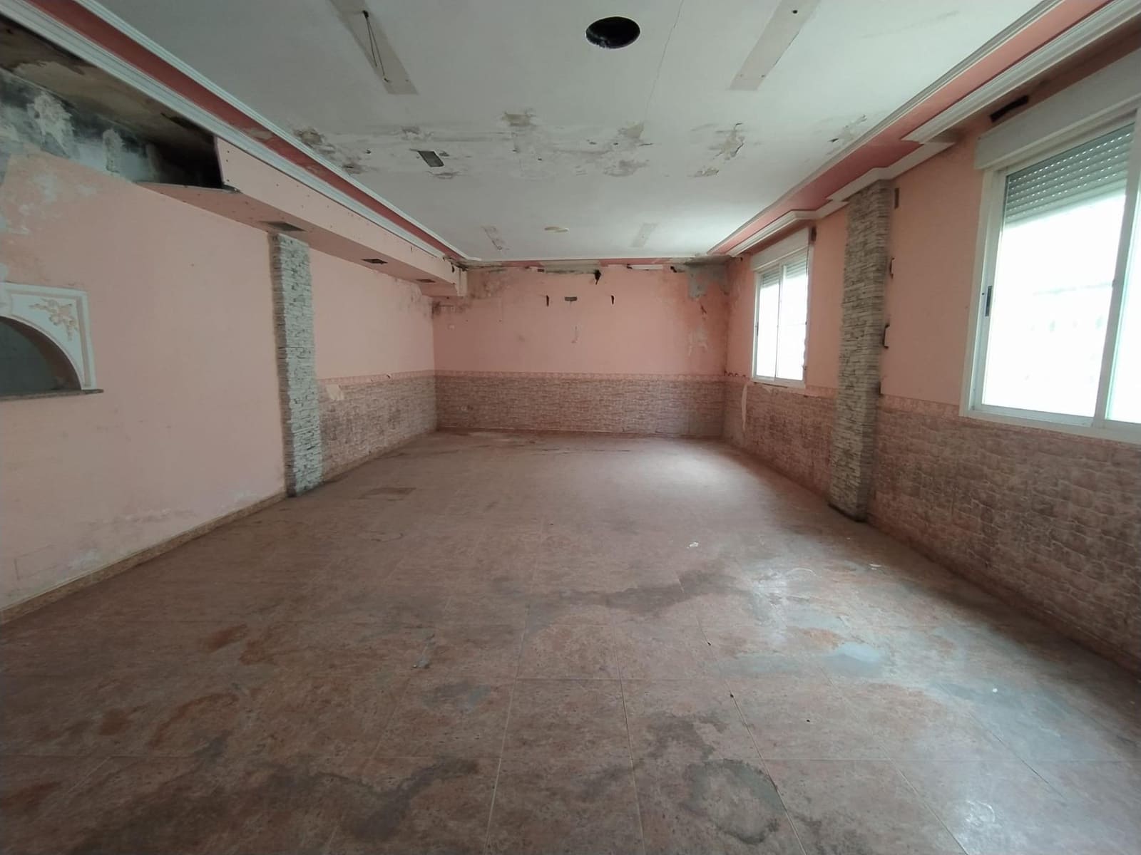 Moradia para venda em Camponaraya - 46 000 € (Ref: 3604450)