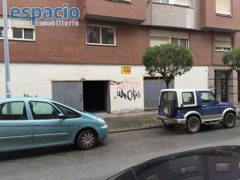 Erhverv til salg i Ponferrada - € 116.000 (Ref: 3604455)