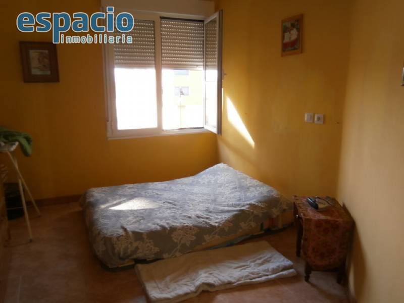 5 slaapkamer Flat te koop in Ponferrada - € 119.000 (Ref: 3604470)