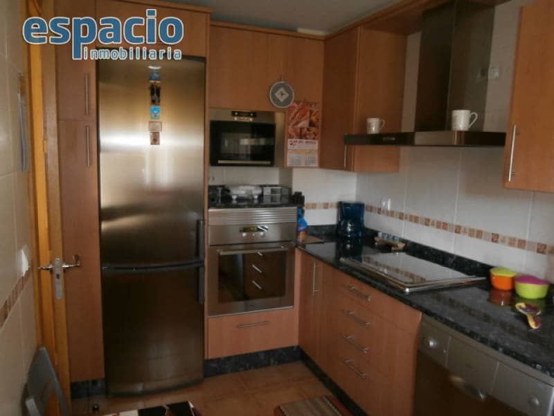 3 bedroom Terraced Villa for sale in Arganza with garage - € 150,000 (Ref: 3604490)
