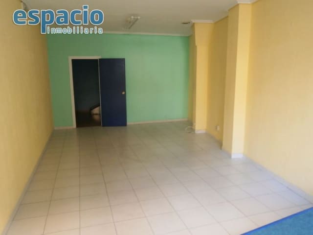 Commercieel te huur in Ponferrada - € 260 (Ref: 3604501)