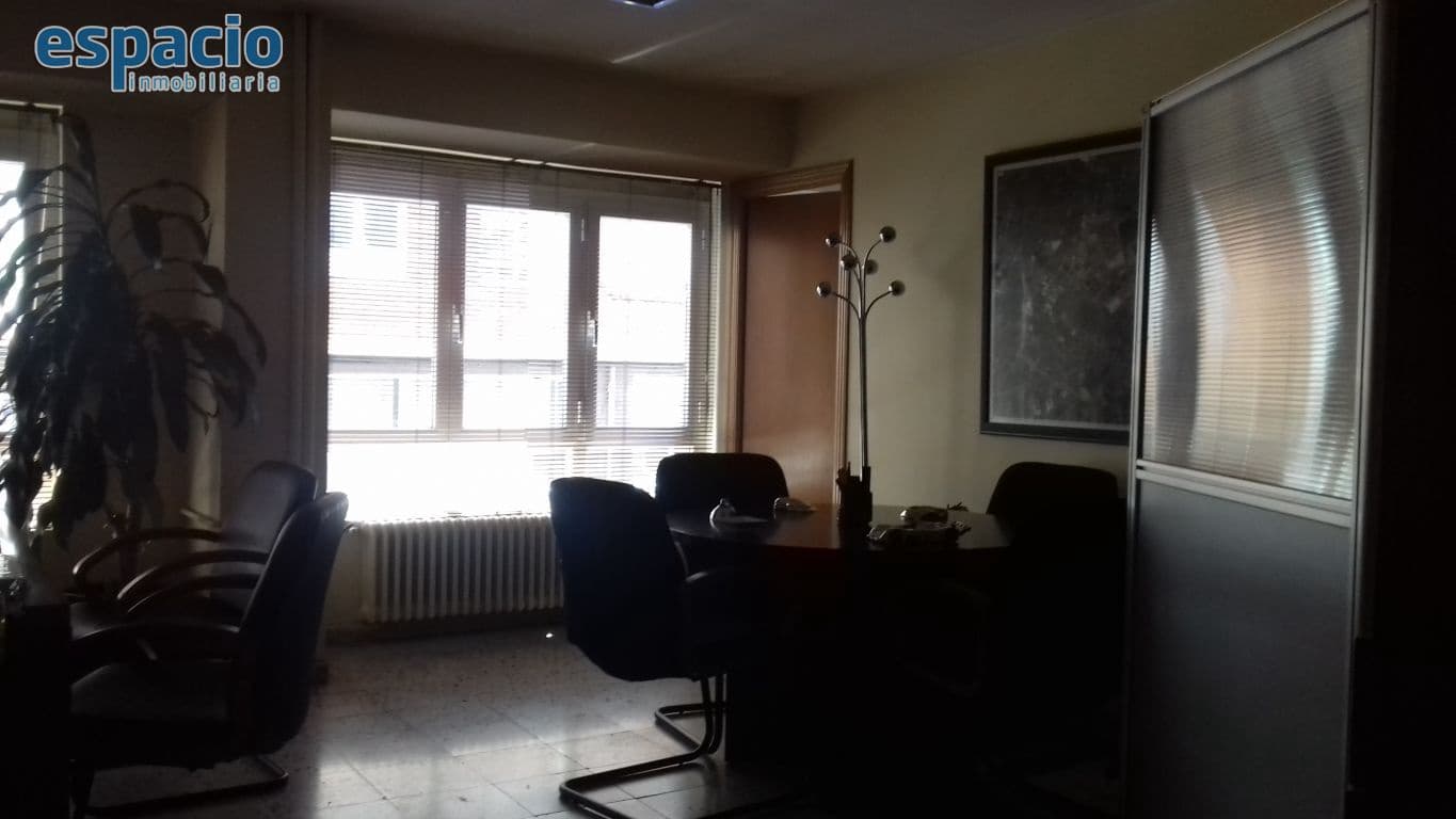 Kontor til leje i Ponferrada - € 600 (Ref: 3604573)