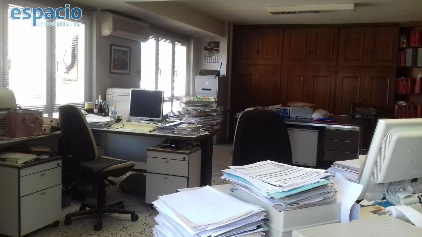 Kontor til leje i Ponferrada - € 600 (Ref: 3604573)