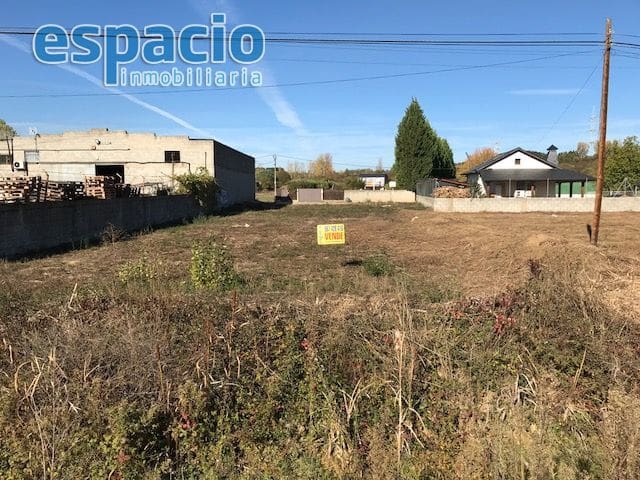 Finca/Country House for sale in San Andres de Montejos - € 45,000 (Ref: 3604608)