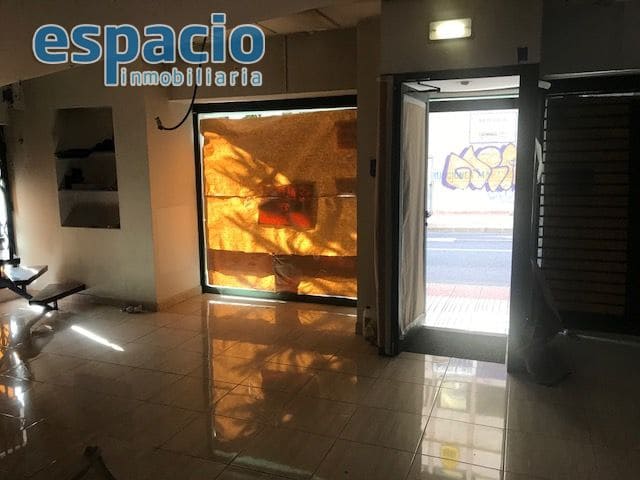 Commercieel te huur in Ponferrada - € 600 (Ref: 3604618)