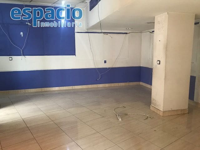 Commercieel te huur in Ponferrada - € 600 (Ref: 3604618)