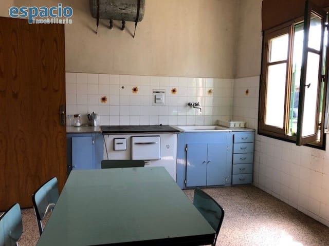 4 slaapkamer Finca/Landhuis te koop in Villadepalos, Carracedelo - € 80.000 (Ref: 4130720)