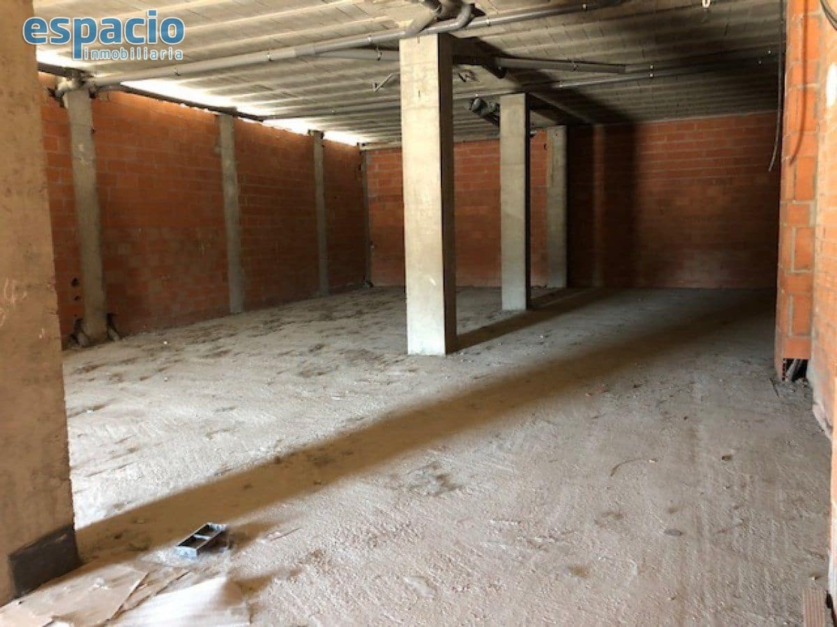 Erhverv til leje i Ponferrada - € 1.200 (Ref: 4144669)