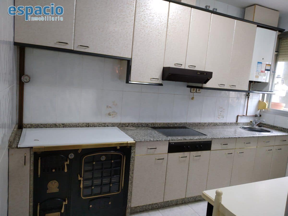 3 sovrum Lägenhet till salu i Ponferrada - 65 000 € (Ref: 4329670)