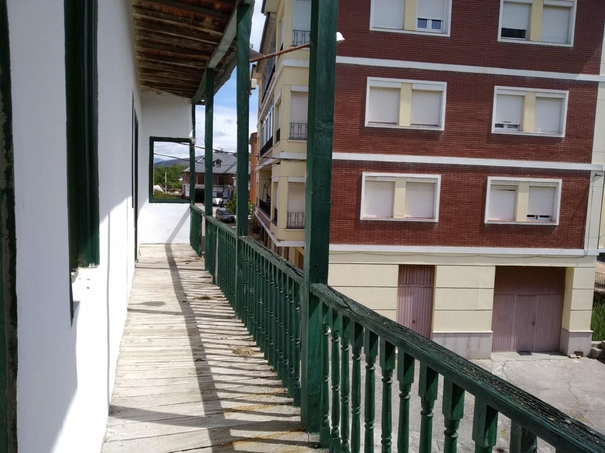 6 soveværelse Finca/Landehus til salg i Cacabelos - € 126.000 (Ref: 4639802)