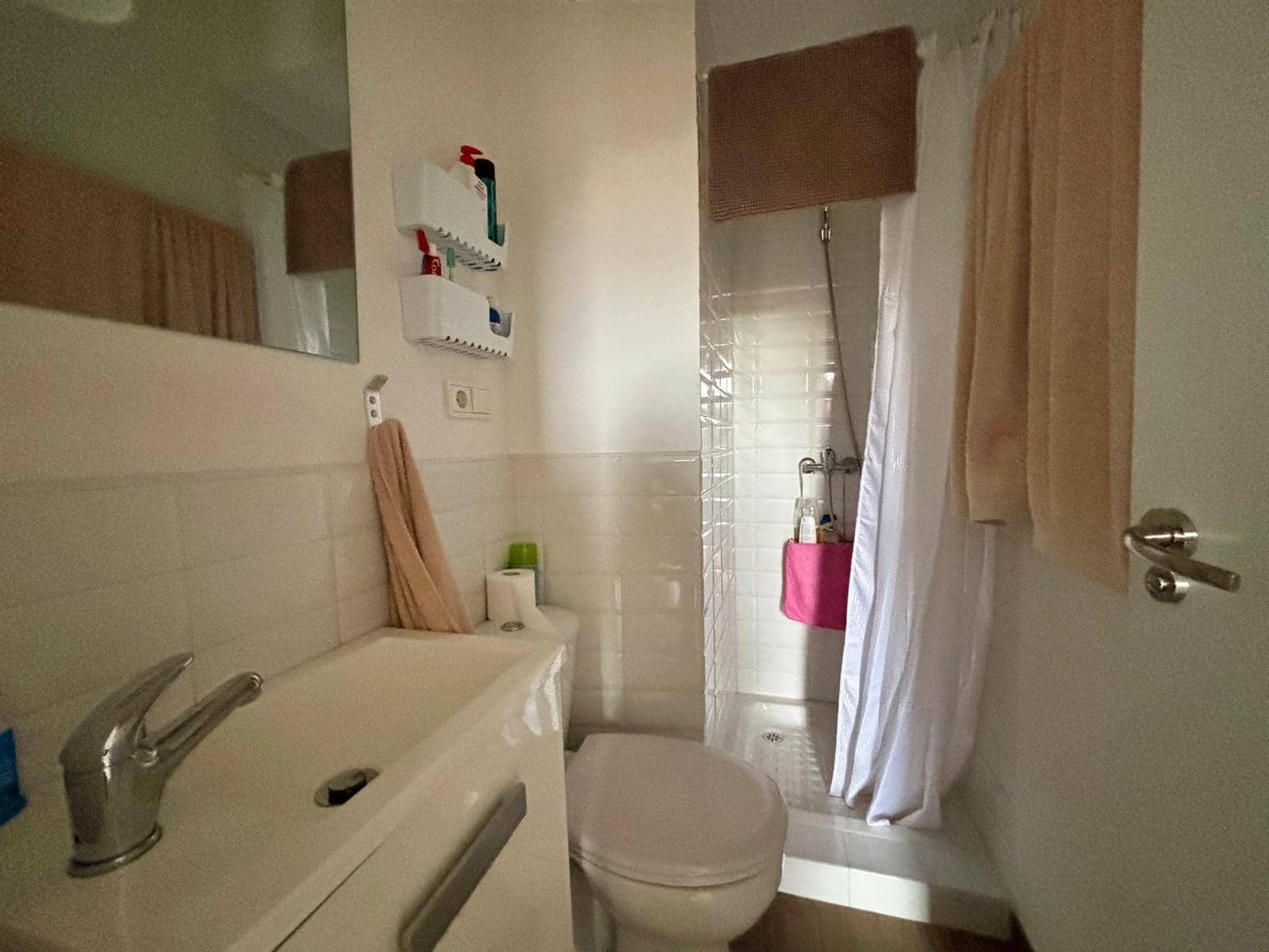 6 bedroom Finca/Country House for sale in Cacabelos - € 126,000 (Ref: 4639802)