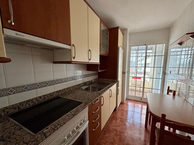 2 makuuhuone Huoneisto vuokrattavana paikassa Ponferrada mukana 
autotalli - 430 € (Ref: 4722193)