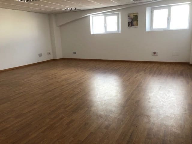 Virksomhed til leje i Ponferrada - € 1.900 (Ref: 5157714)