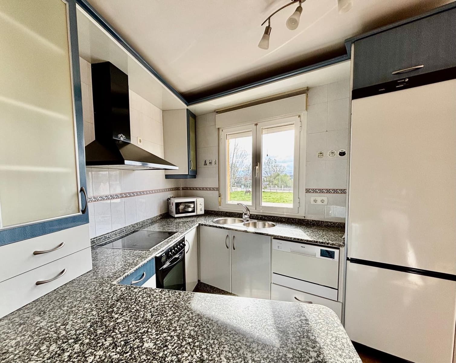 3 soveværelse Byhus til salg i Camponaraya med garage - € 119.500 (Ref: 5418391)