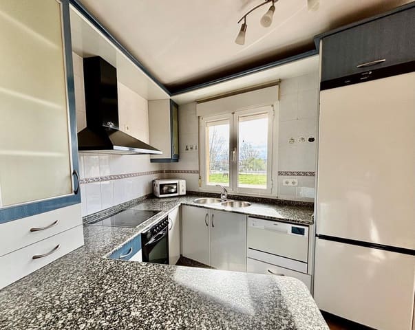 3 bedroom Townhouse for sale in Camponaraya with garage - € 119,500 (Ref: 5418391)