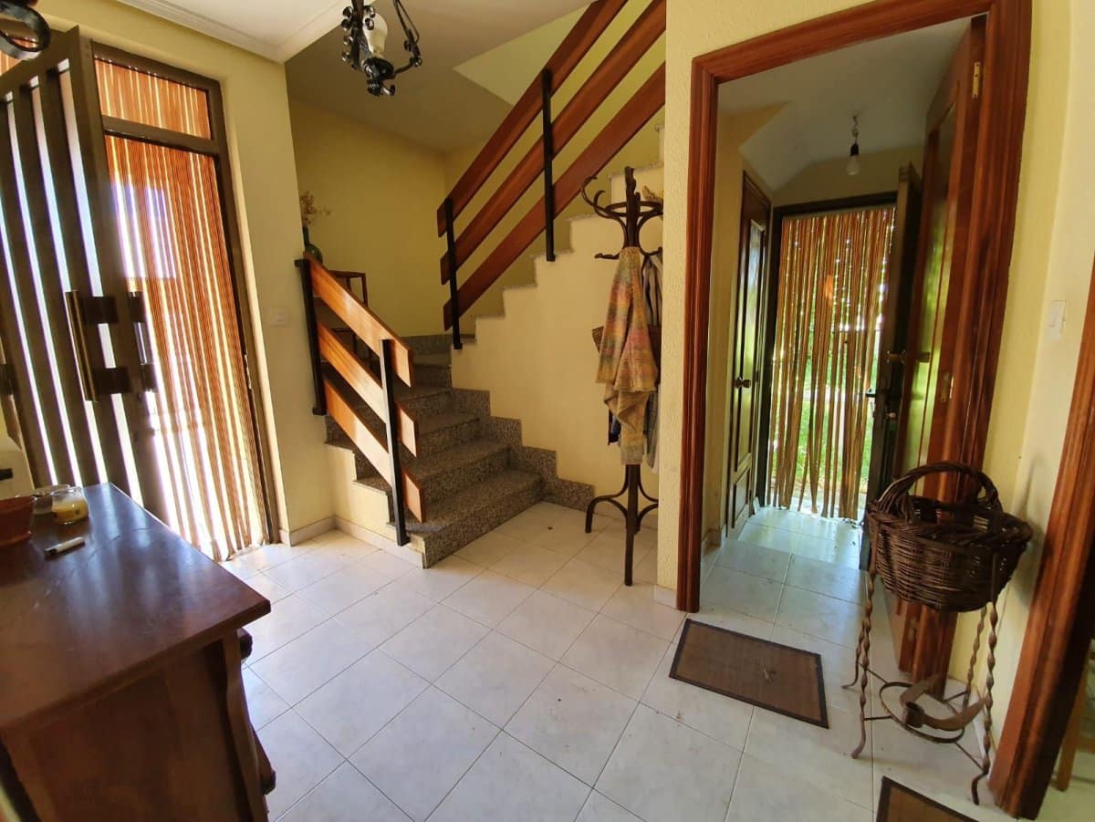 5 quarto Quinta/Casa Rural para venda em Camponaraya - 100 000 € (Ref: 6175463)