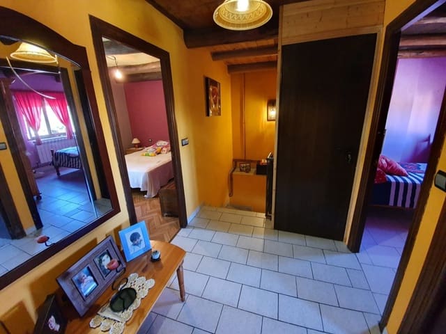 4 soverom Finca/Herregård til salgs i Castropodame - € 47 000 (Ref: 6175497)