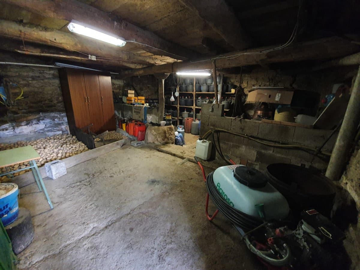 2 soveværelse Finca/Landehus til salg i Borrenes med garage - € 35.000 (Ref: 6175506)