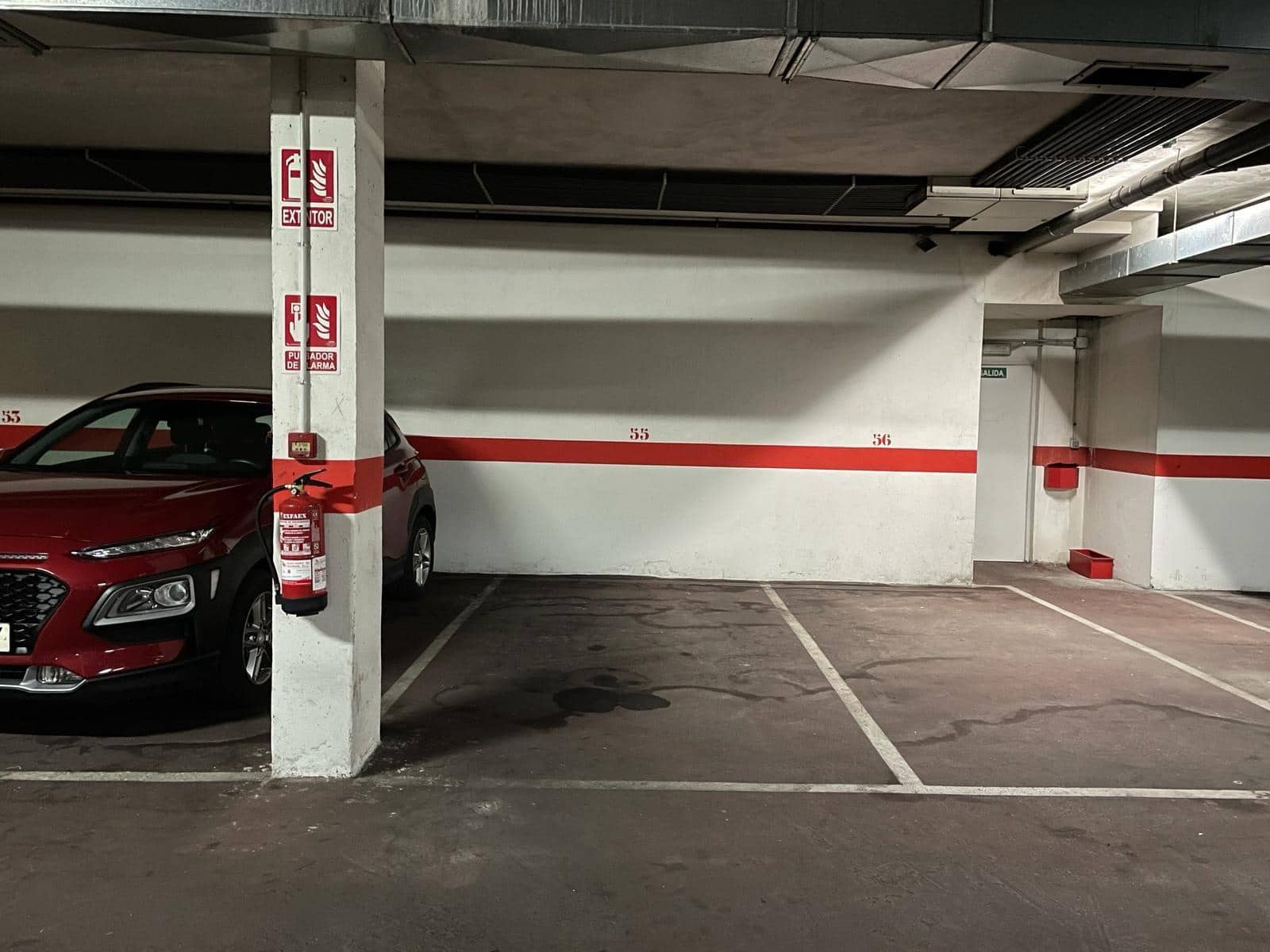 Garage til salg i Ponferrada - € 6.700 (Ref: 6175508)