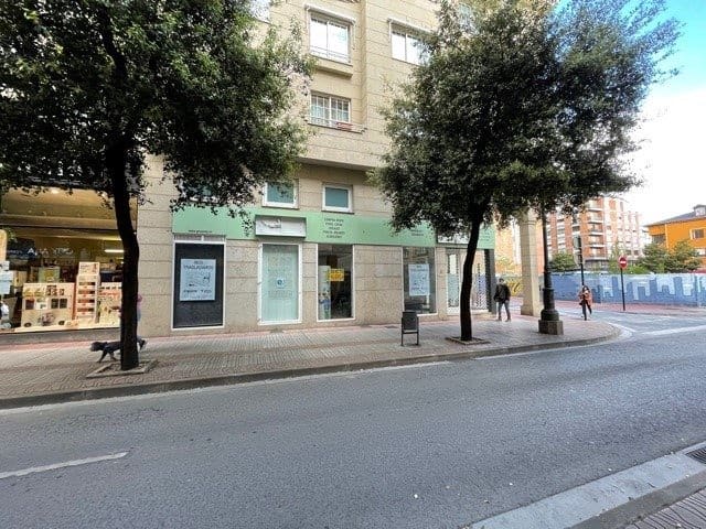 Erhverv til leje i Ponferrada - € 1.650 (Ref: 6175532)