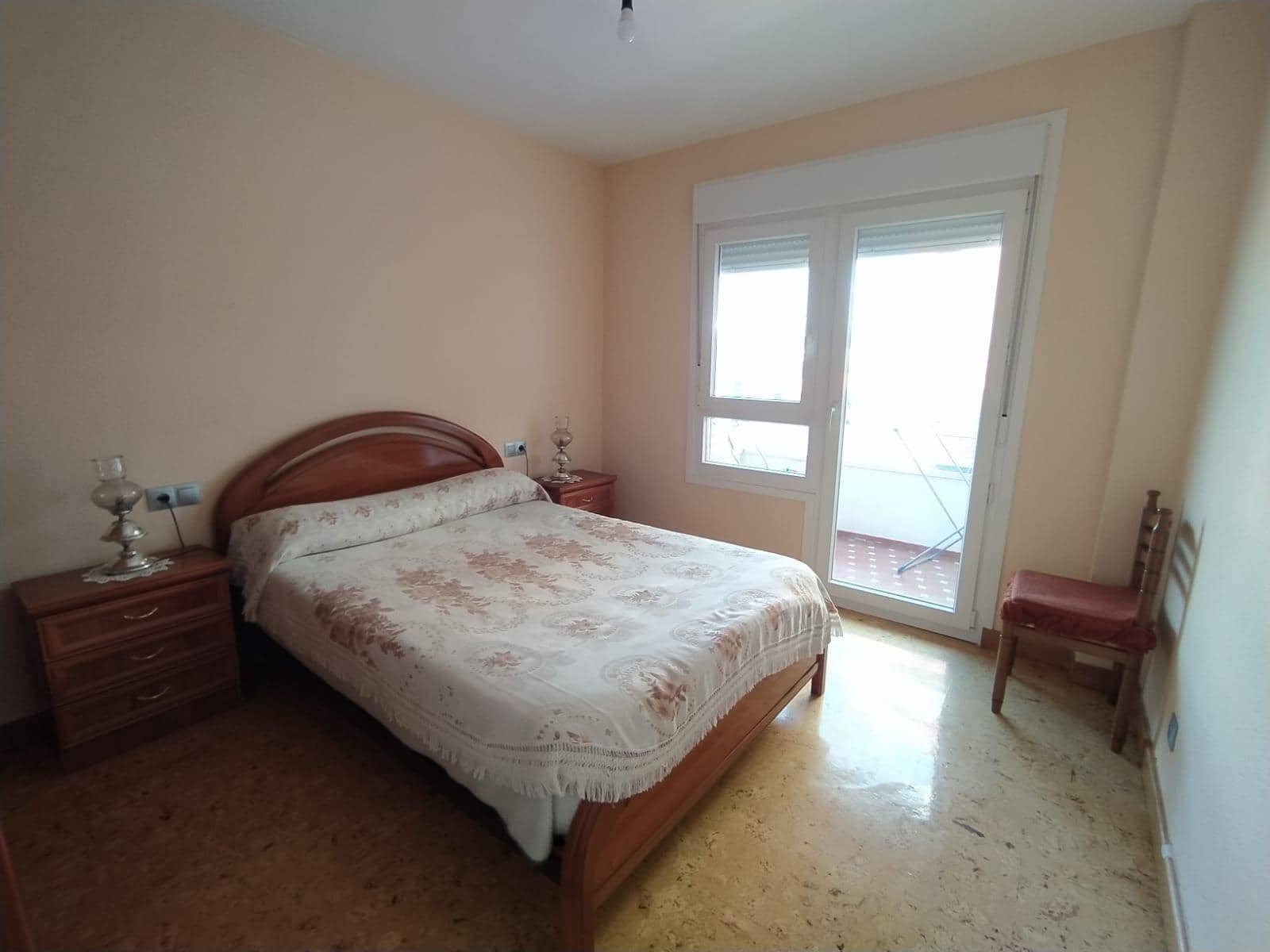 3 soveværelse Lejlighed til salg i Ponferrada - € 105.000 (Ref: 6630150)