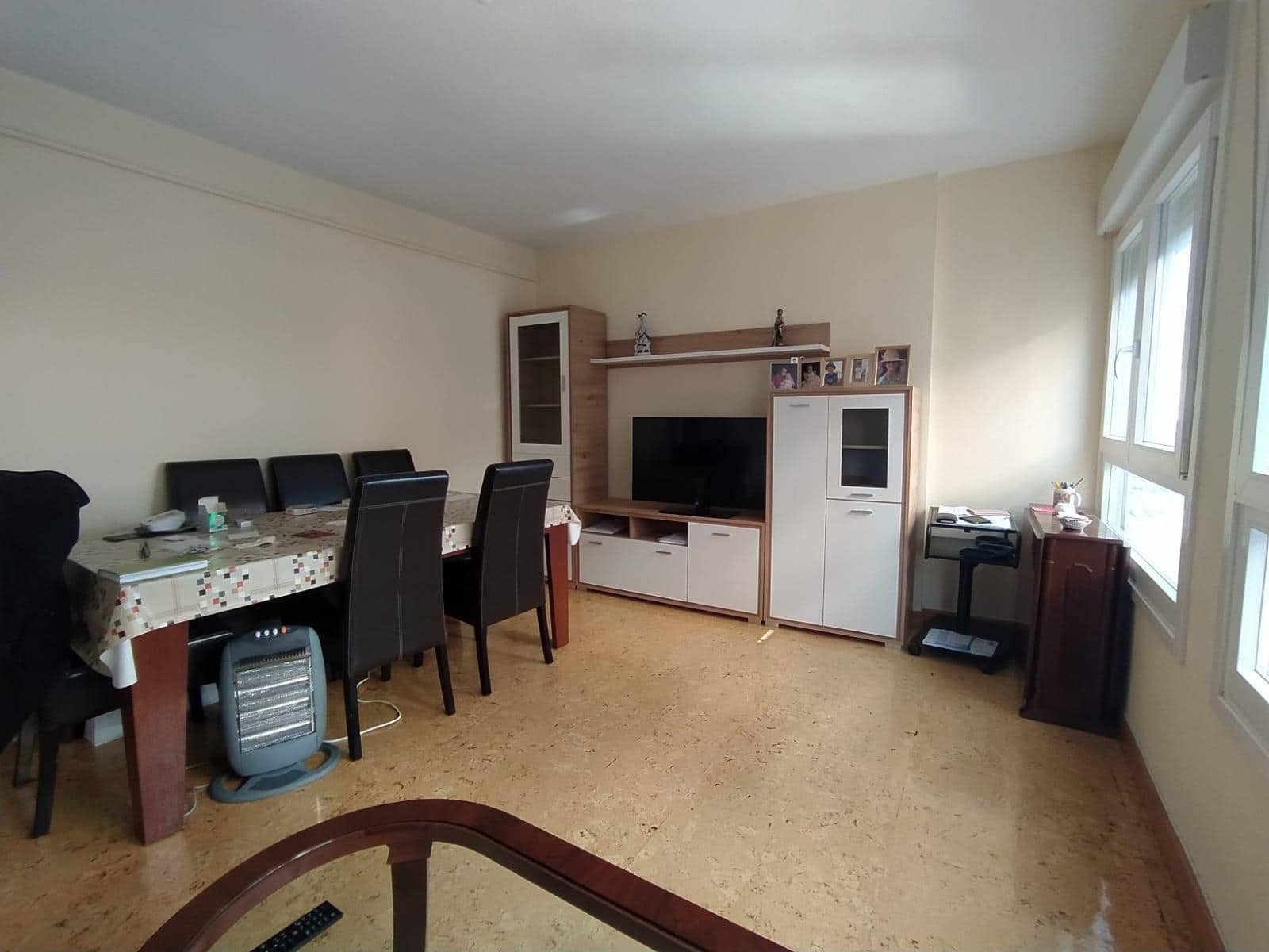 3 soveværelse Lejlighed til salg i Ponferrada - € 105.000 (Ref: 6630150)