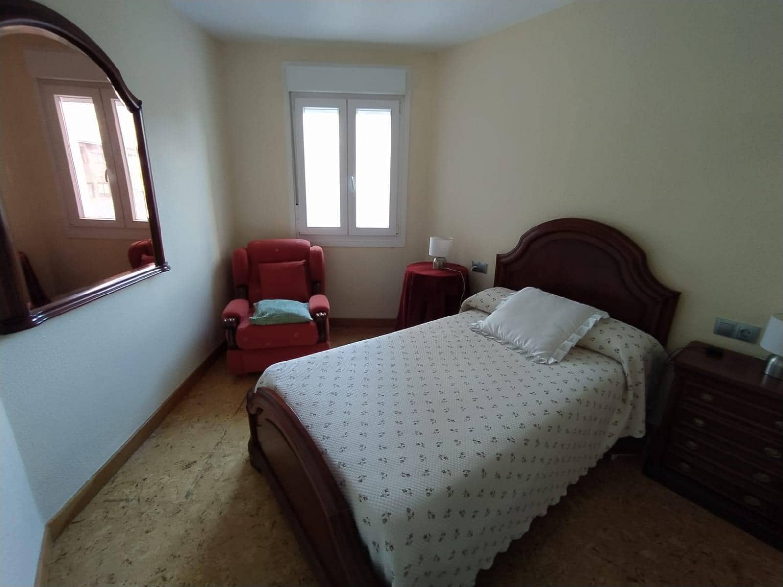 3 soveværelse Lejlighed til salg i Ponferrada - € 105.000 (Ref: 6630150)