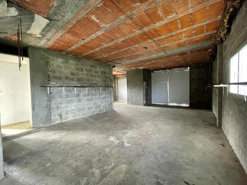 3 soveværelse Villa til salg i Magaz de Abajo med garage - € 80.000 (Ref: 6630158)