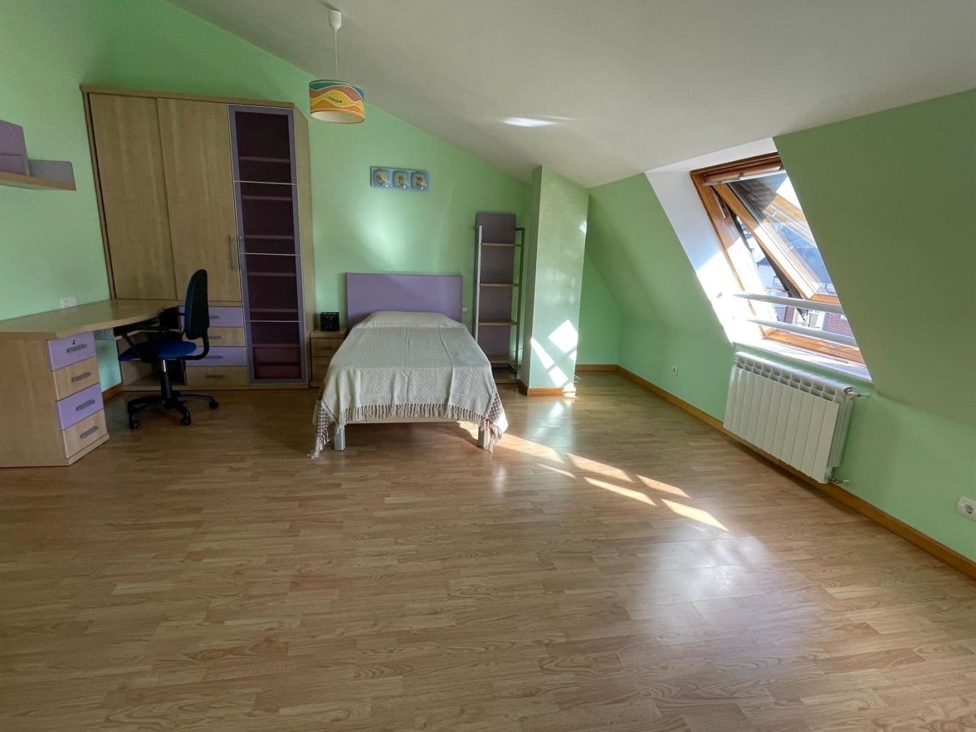 3 makuuhuone Asunto vuokrattavana paikassa Ponferrada mukana 
autotalli - 600 € (Ref: 6630164)