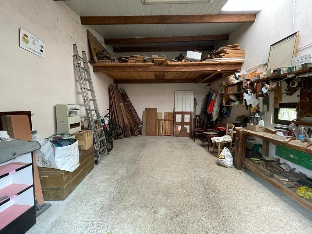 4 soveværelse Villa til salg i Ponferrada med garage - € 200.000 (Ref: 6630176)