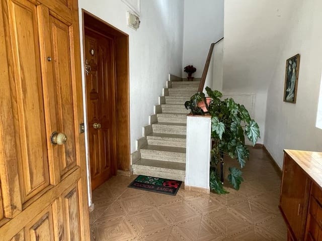 4 chambre Villa/Maison à vendre à Ponferrada avec garage - 200 000 € (Ref: 6630176)