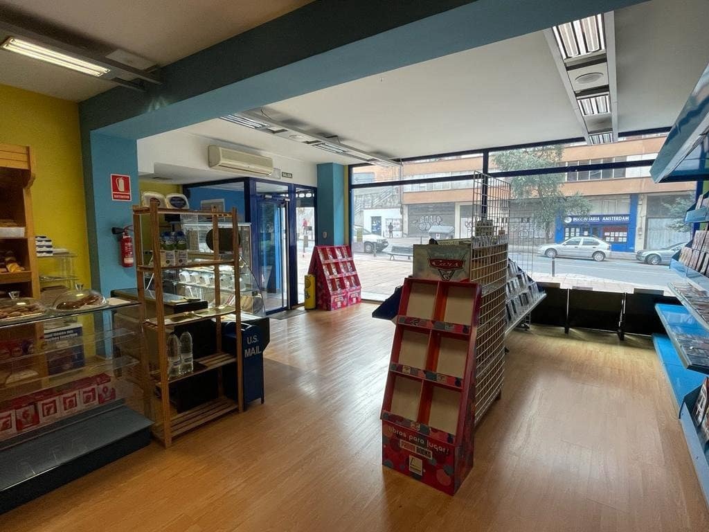 Erhverv til salg i Ponferrada - € 170.000 (Ref: 6630177)