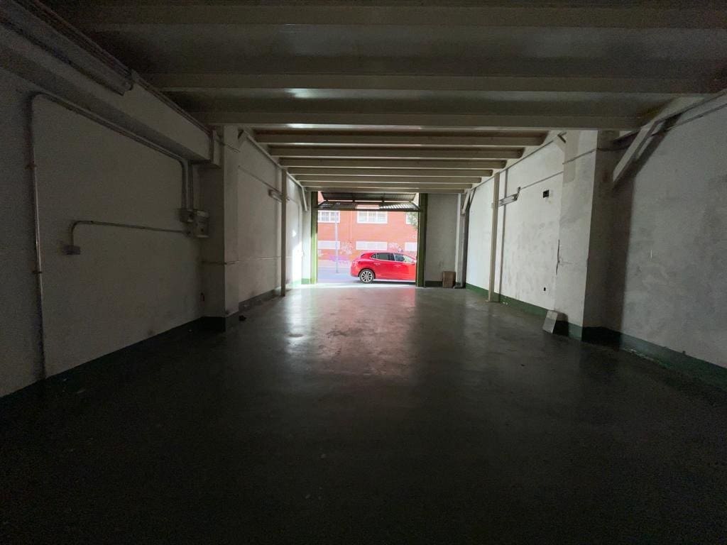 Commercieel te koop in Ponferrada - € 72.000 (Ref: 6699907)