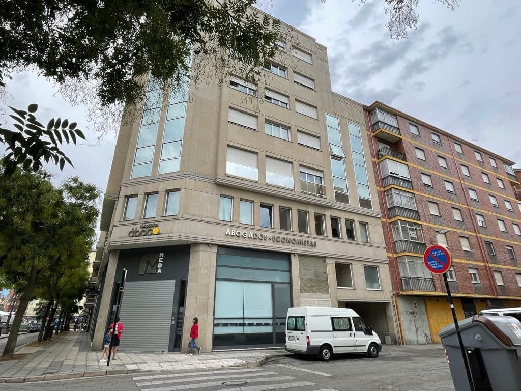 2 sypialnia Apartament do wynajęcia w Ponferrada z garażem - 630 € (Ref: 6843806)