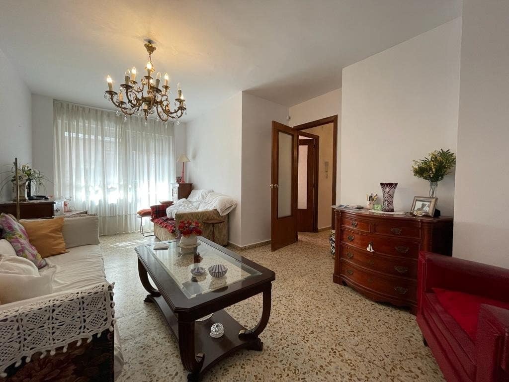 3 sypialnia Mieszkanie na sprzedaż w Ponferrada z garażem - 80 000 € (Ref: 6923069)