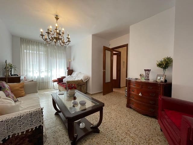 3 slaapkamer Flat te koop in Ponferrada met garage - € 80.000 (Ref: 6923069)