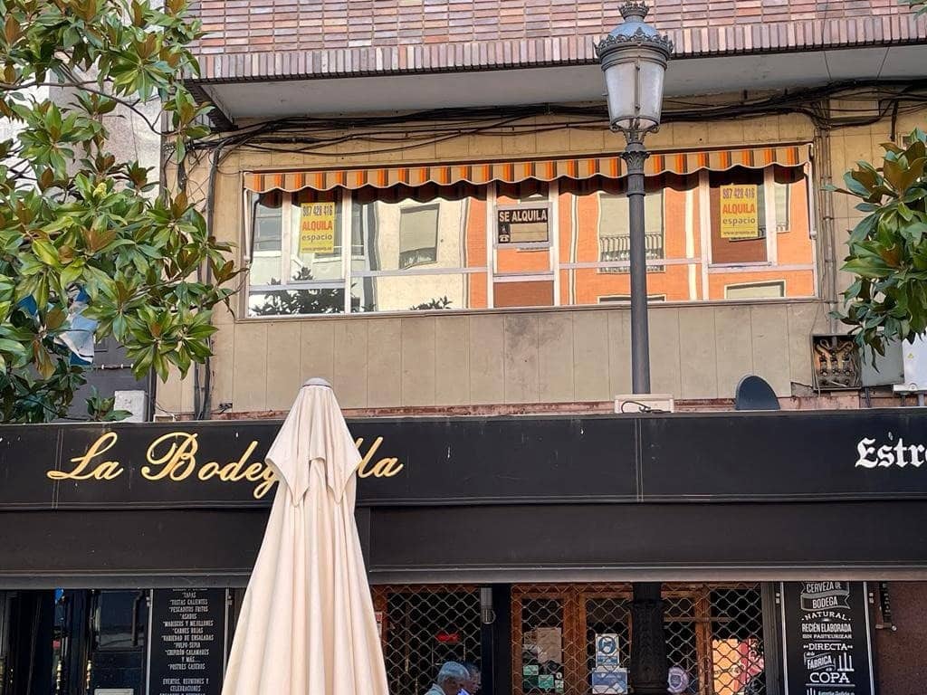 Biuro do wynajęcia w Ponferrada - 390 € (Ref: 7036262)