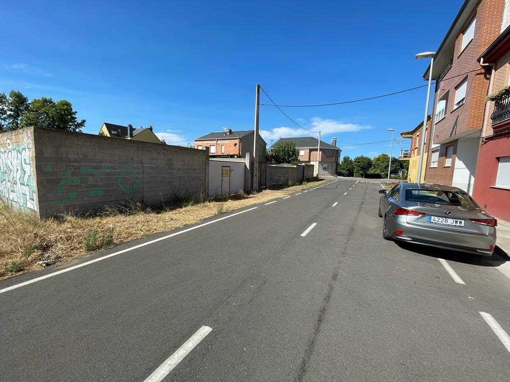 Byggetomt til salgs i Ponferrada - € 36 000 (Ref: 7036263)